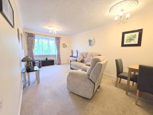 Photo 15- click for photo gallery